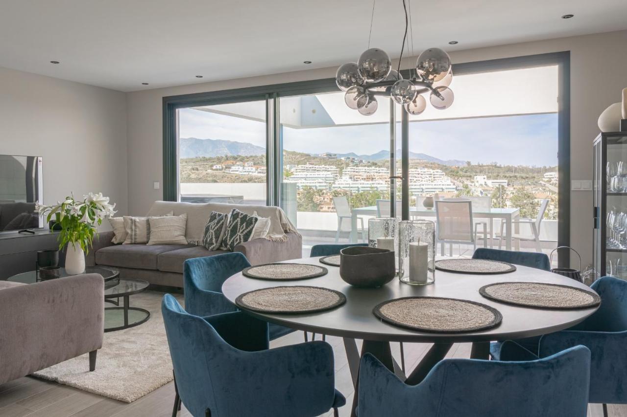 Magnificent Frontline Golf Penthouse In Navigolf La Cala De Mijas Apartment Exterior photo