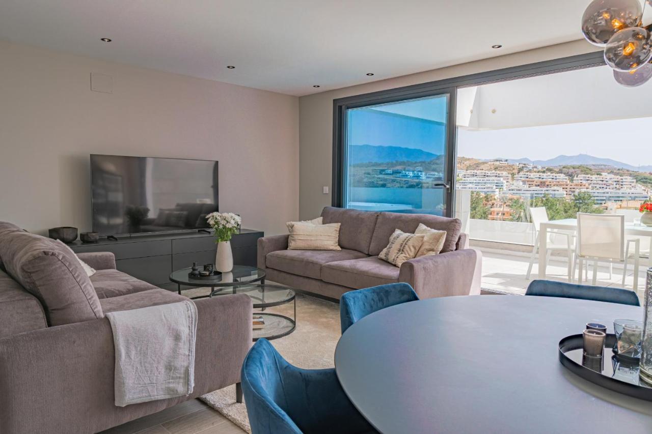 Magnificent Frontline Golf Penthouse In Navigolf La Cala De Mijas Apartment Exterior photo